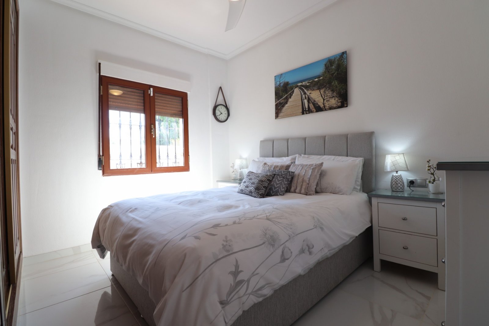 Villa de 3 chambres, 2 salles de bains et piscine privée à Fincas de La Vega