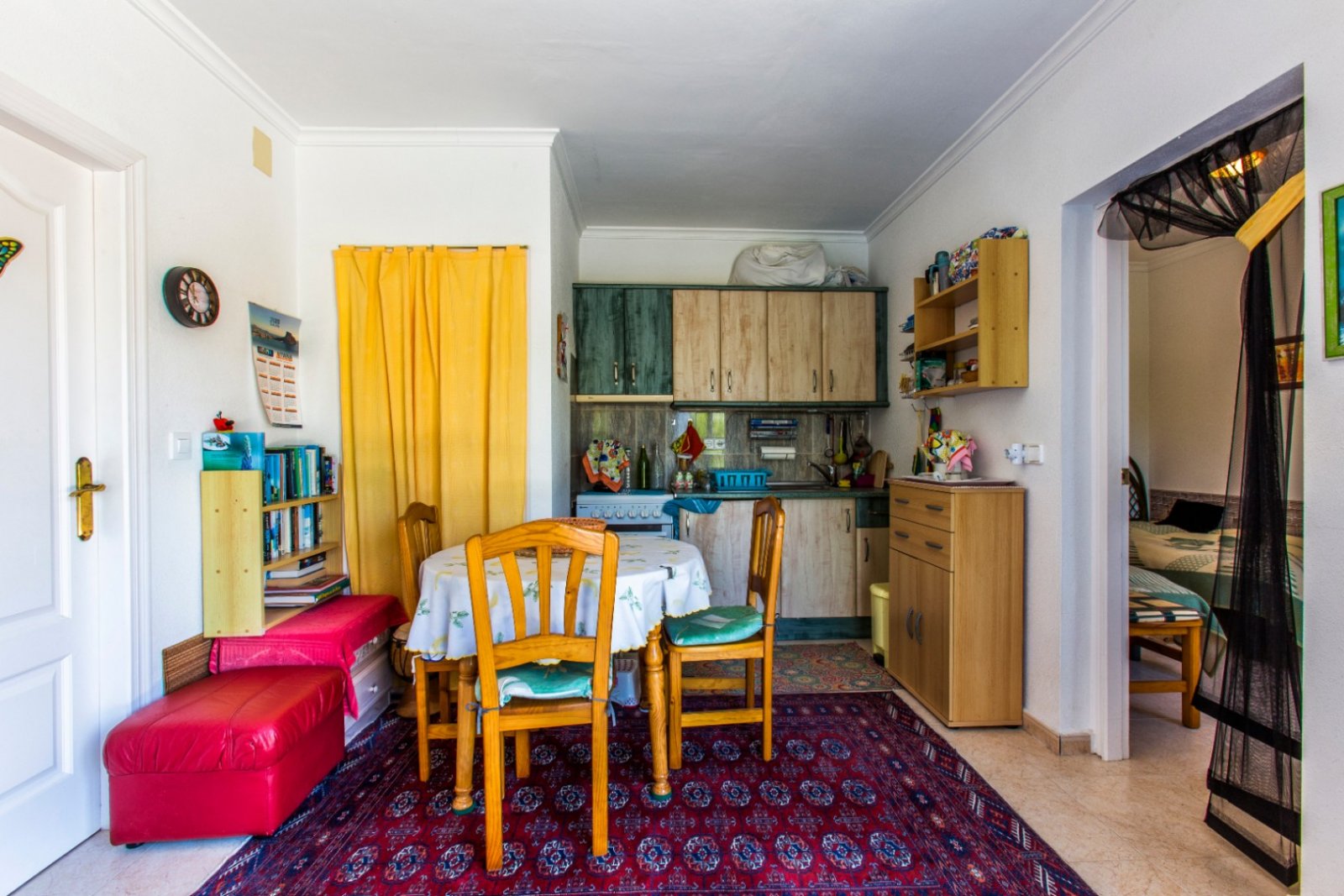Villa avec un appartement pour invités, piscine à eau salée, panneaux solaires, vue sur la Bernia et emplacement calme près de la plage