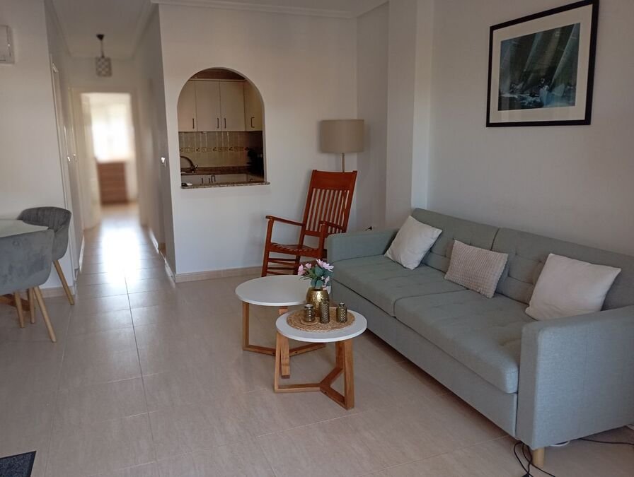 Appartement avec 2 chambres, 2 salles de bains, une terrasse sur le toit et une piscine commune