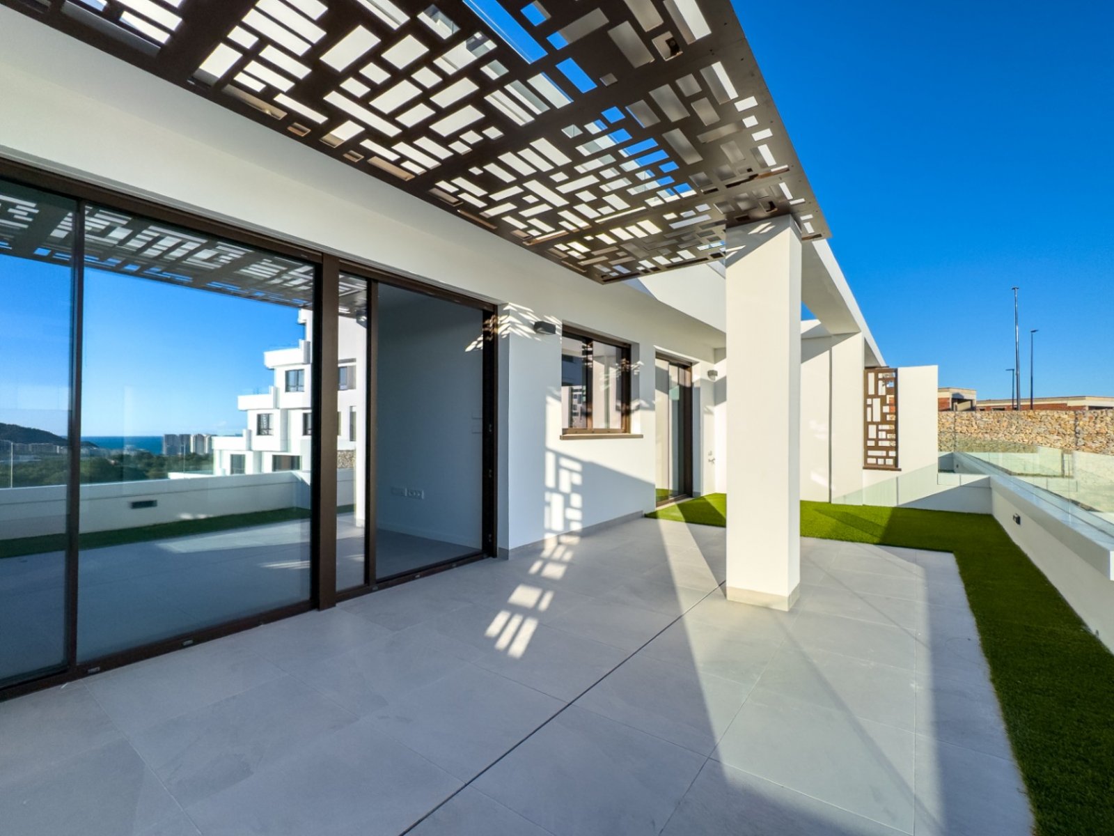 Finestrat: Appartement moderne de deux pièces, récemment construit, avec vue sur la mer, récemment livré Finestrat: Appartement moderne de deux pièces, récemment construit, avec vue sur la mer, récemment livré