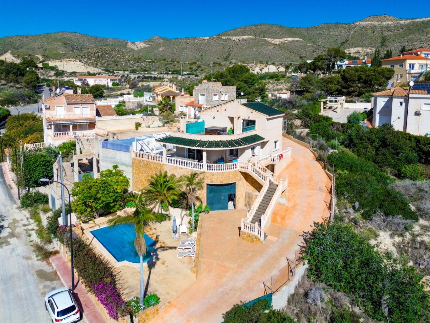 Villa Méditerranéenne avec Vue sur la Mer à Quelques Pas de la Plage
