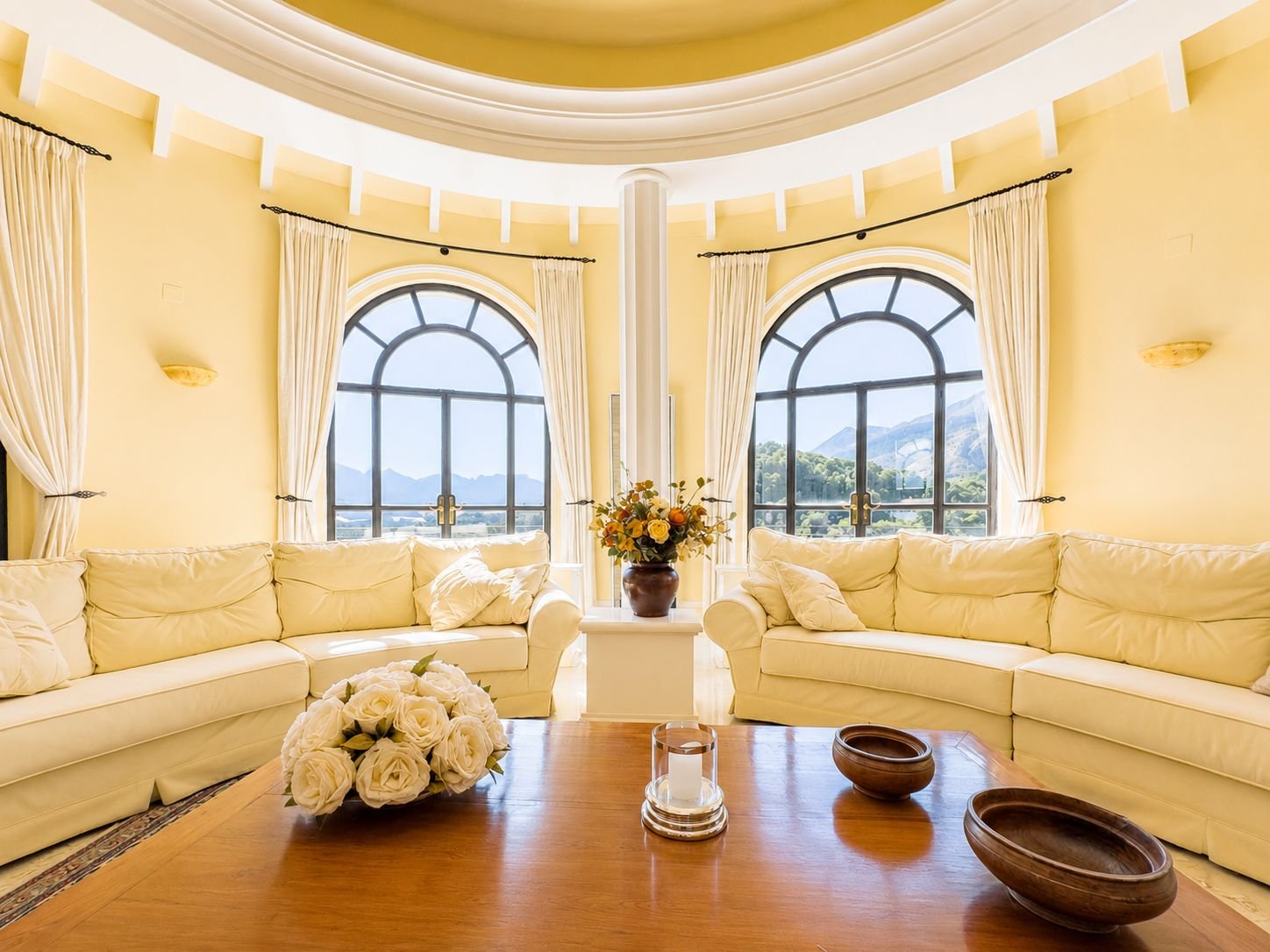 Villa de luxe exceptionnelle avec vues panoramiques dans un emplacement superbe près du parcours de golf d'Altea