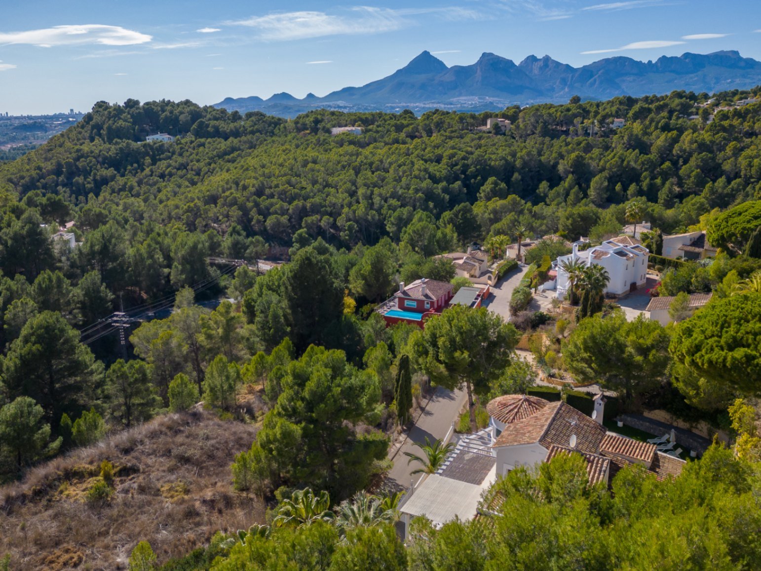Villa méditerranéenne avec piscine chauffée et intimité près de Altea Golf