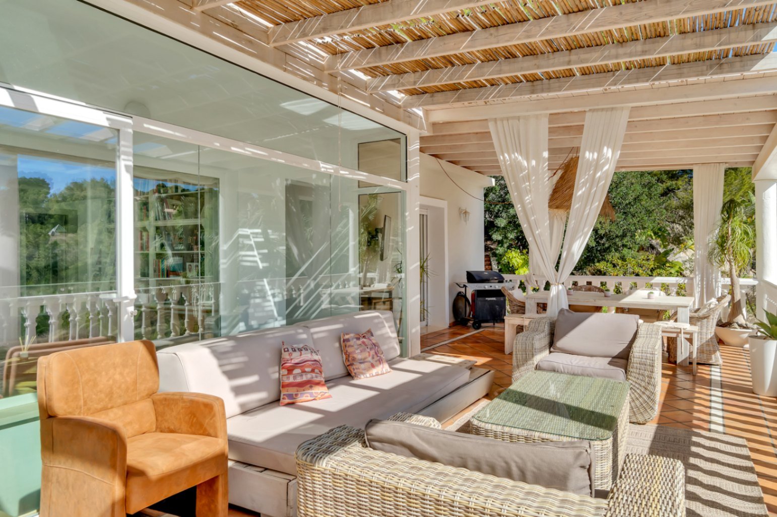 Villa méditerranéenne avec piscine chauffée et intimité près de Altea Golf