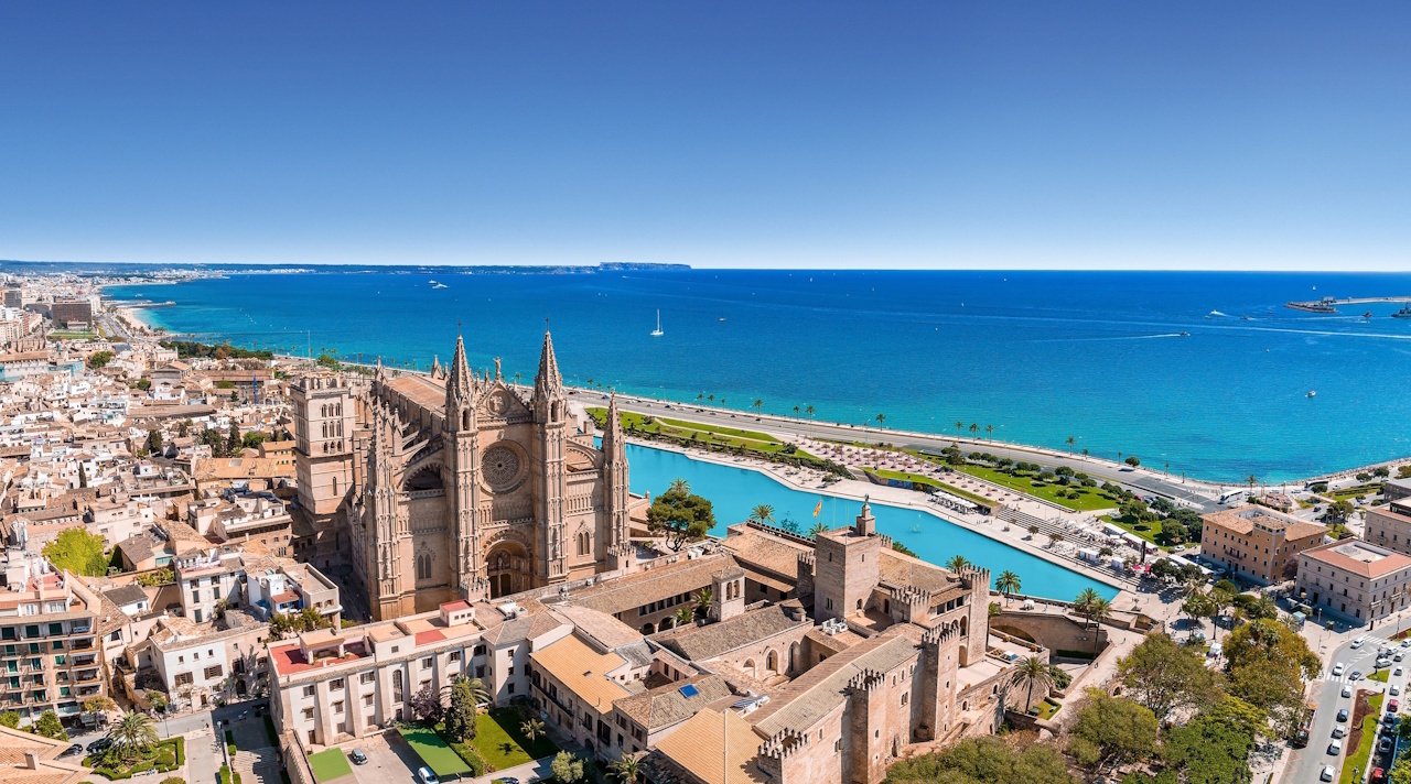 Appartements avec 2 chambres, 2 salles de bains et la climatisation dans le centre de Palma de Majorque
