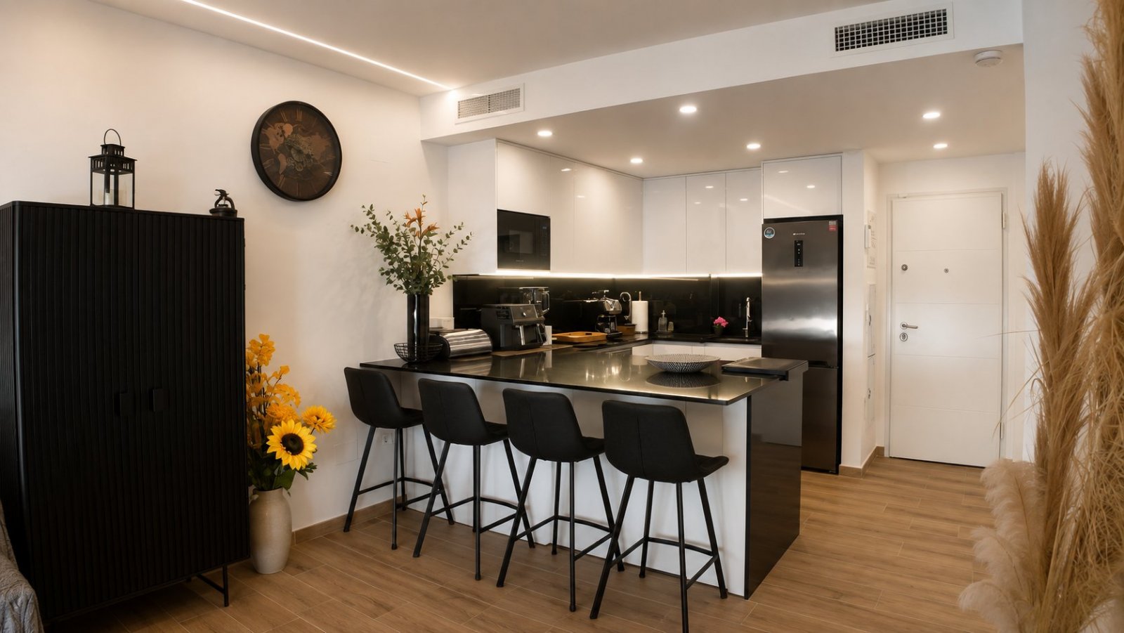 Penthouse moderne avec solarium spacieux et piscine à Villamartín