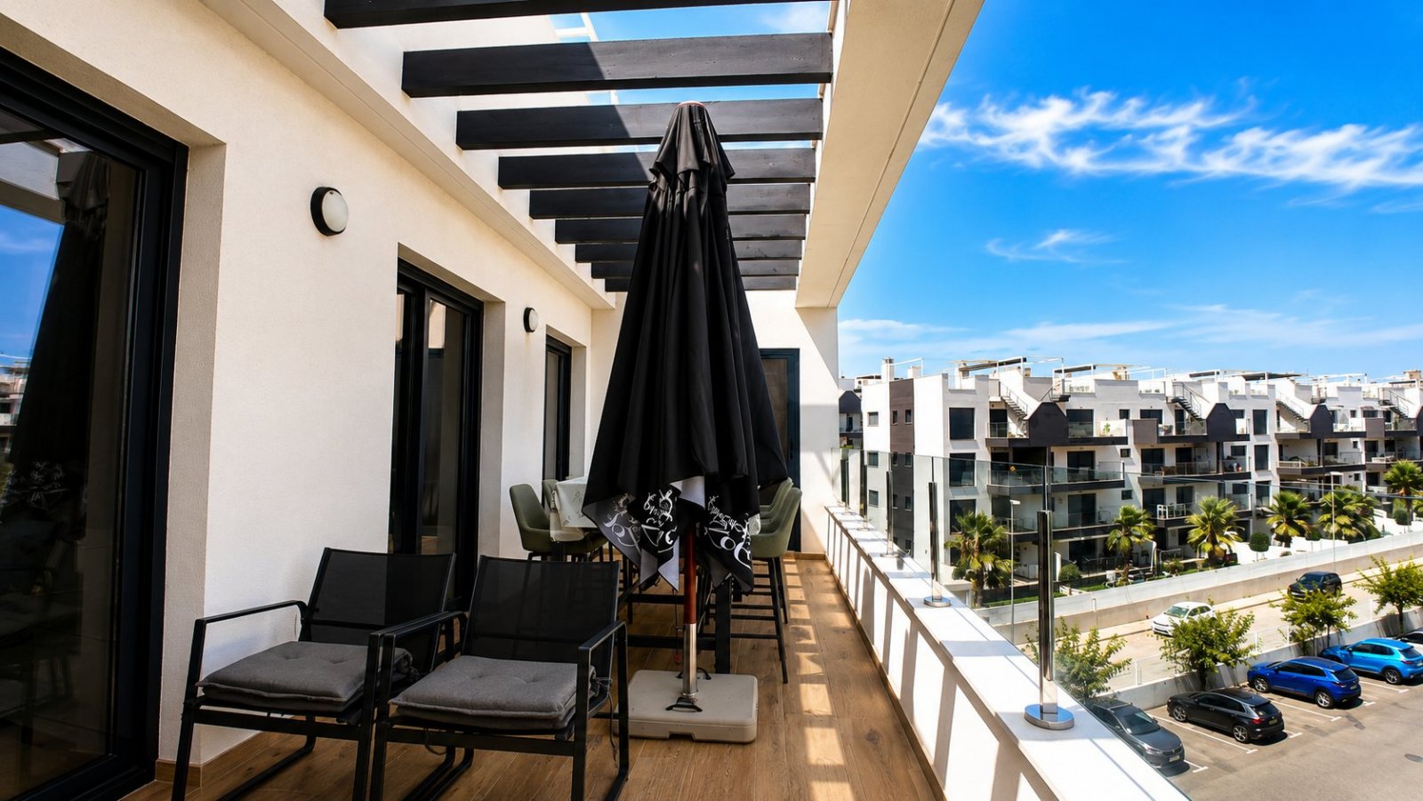 Penthouse moderne avec solarium spacieux et piscine à Villamartín