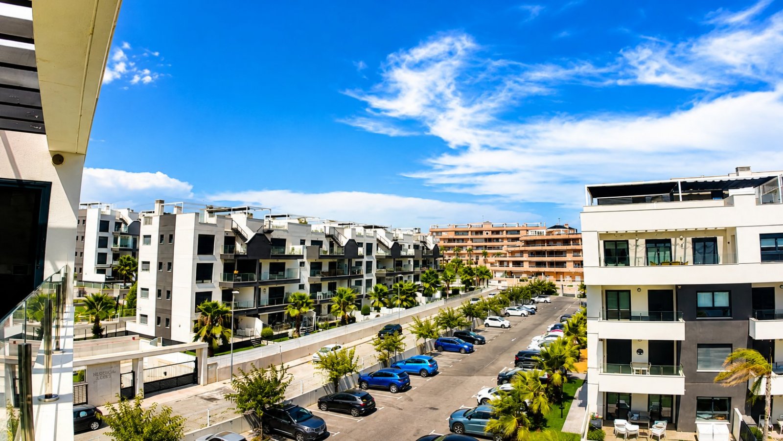 Penthouse moderne avec solarium spacieux et piscine à Villamartín