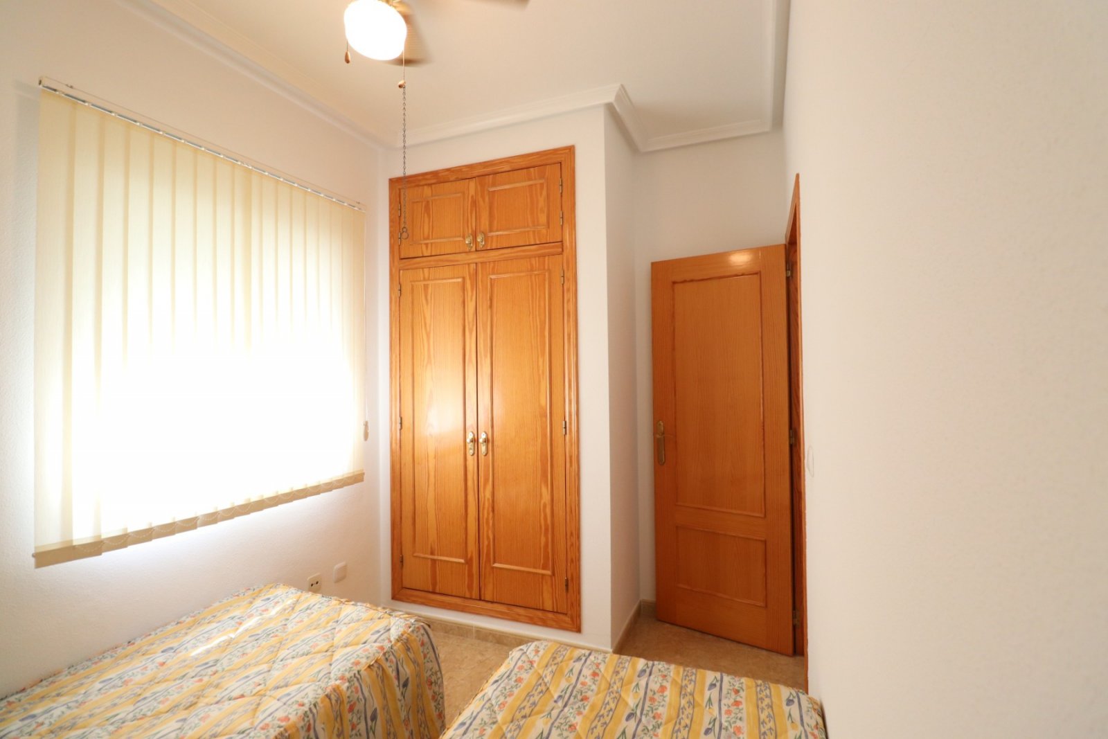 Villa avec 3 chambres, 1 salle de bains et piscine commune à Lo Crispin