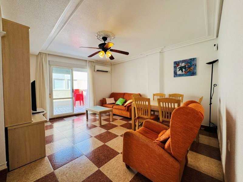 Penthouse avec 2 chambres et 1 salle de bains à seulement 200 m de la plage