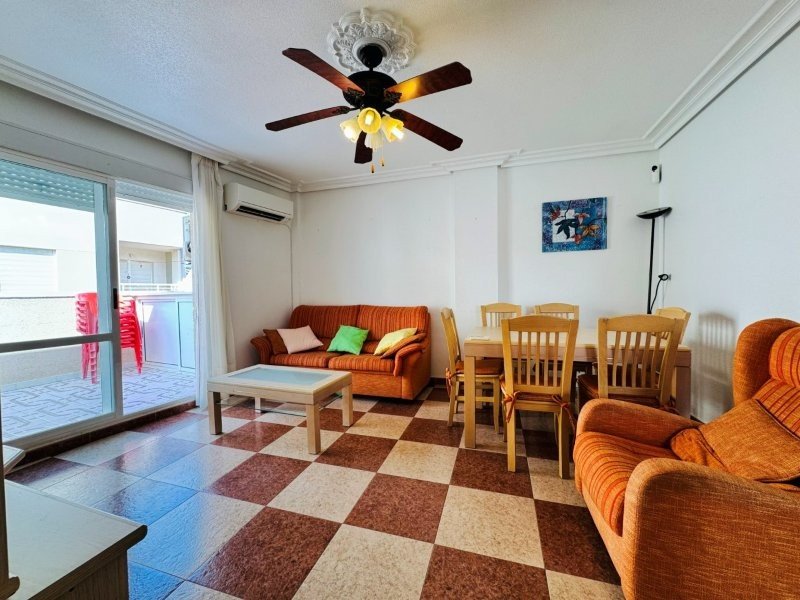 Penthouse avec 2 chambres et 1 salle de bains à seulement 200 m de la plage