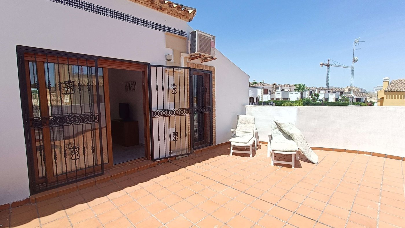 Superbe villa jumelée avec piscine privée au cœur du complexe La Finca Golf & Spa Resort