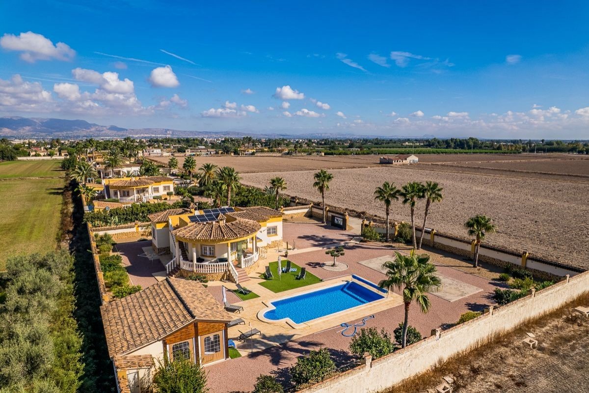 Magnifique villa de style espagnol à Catral