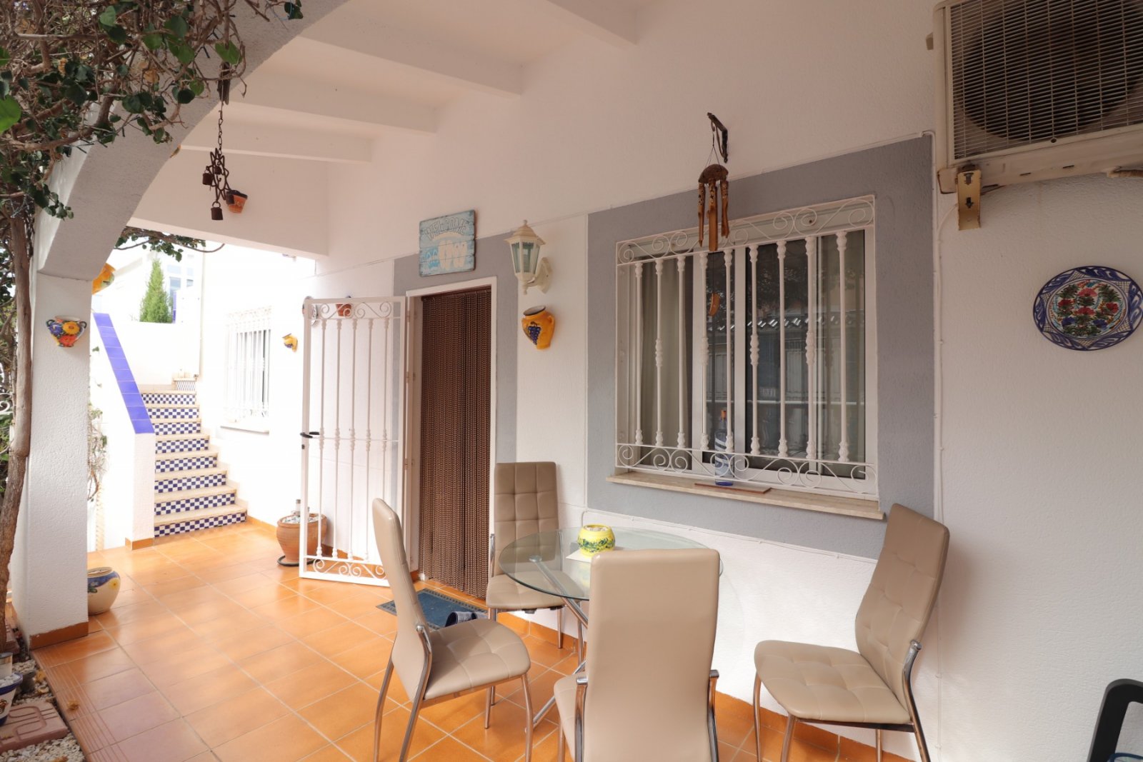 Jumelée en angle de deux chambres et orientée ouest à Los Balcones