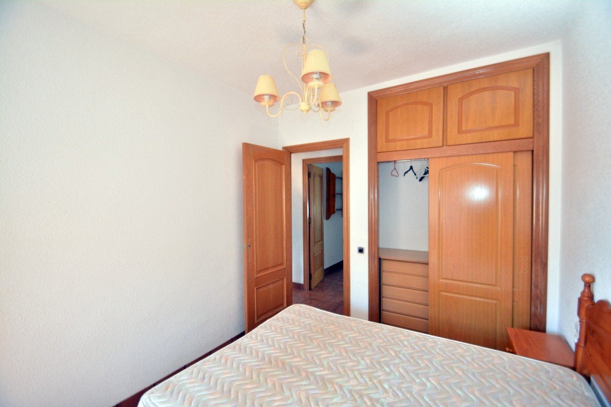 Appartement avec 3 chambres, 1 salle de bains et une vue imprenable sur la mer, à seulement 200 m de la plage