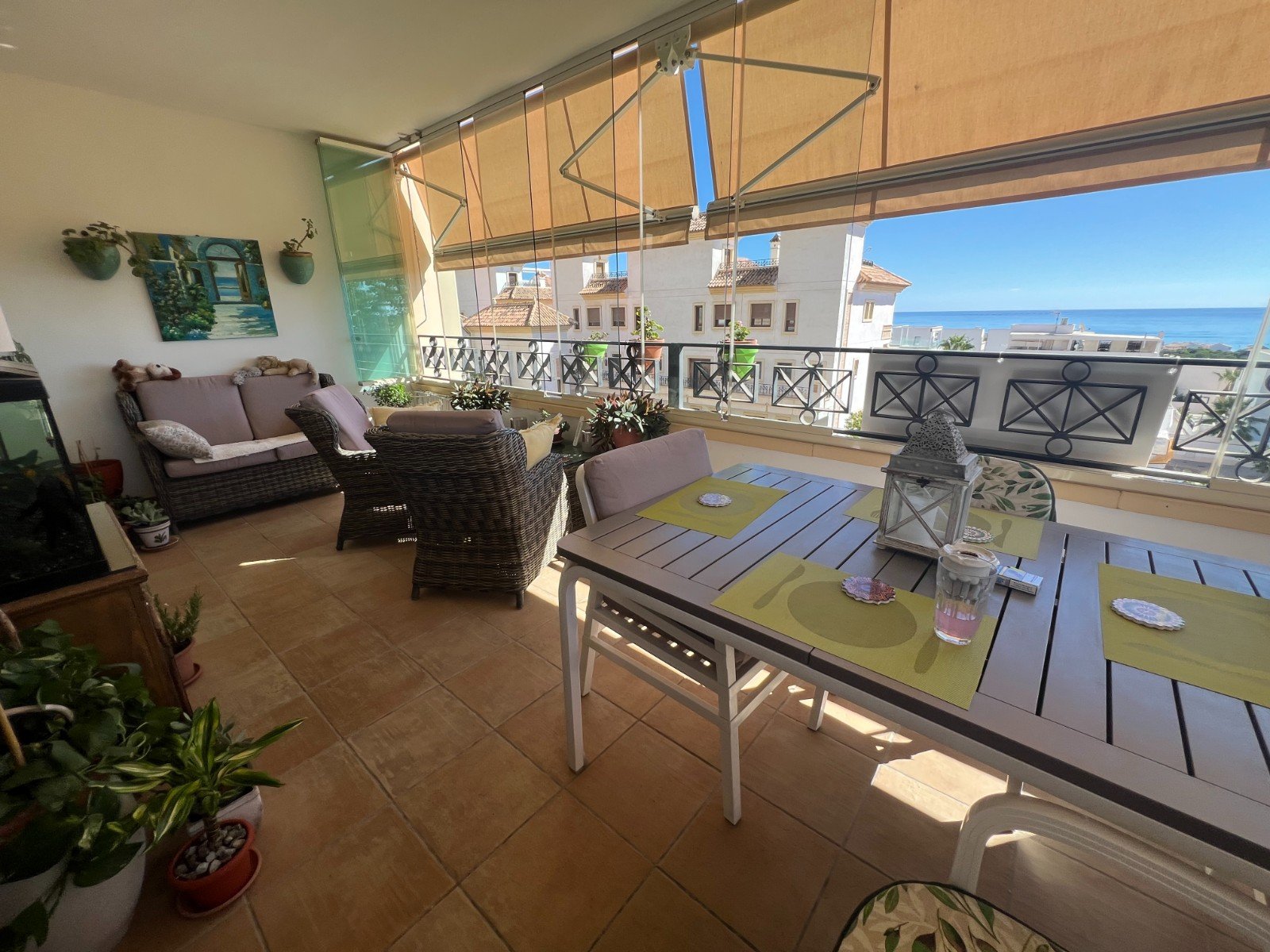 Appartement spacieux avec 3 chambres, 2 salles de bains et vue sur la mer à Guardamar Hills
