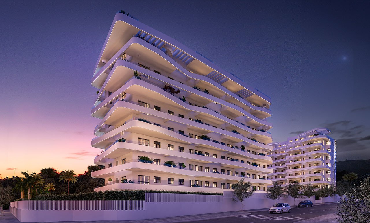 Appartements avec 3 chambres, climatisation, chauffage au sol dans les salles de bain, parking privé et piscine commune à seulement 300 m de la plage